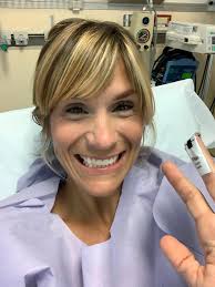 Florida woman donates kidney to stranger, marries his brother