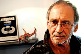 The jason statham clothing style is accessible, masculine, and represents the everyman, making statham's look one of the easiest to emulate. Netflix Hit Homefront Surprised Many Including Local Author Chuck Logan Whose Novel It S Based On Twin Cities