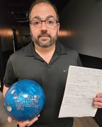 Shout out to John Maropoulos for shooting 299/812 with his Ocean Vibe  during Northern IL State Tournament! 👏 #HammerBowling #OceanVibe 🌊  #NothingHitsLikeAHammer 🔨