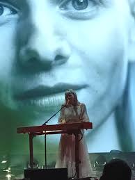 AURORA à Bruxelles, Belgique ! (@joel.galliard) : r/auroramusic