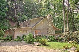 A drive though the upper peninsula — or adventure peninsula as we like to call it, is absolutely breathtaking. Up The Creek 4 Bedroom Cabin At Parkside Cabin Rentals