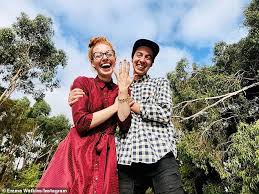 She joined itv cymru wales (previously htv wales) in june 1996, training as a news reporter and presenter. The Wiggles Star Emma Watkins Announces Engagement To Boyfriend Of One Year Oliver Brian Duk News