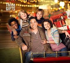 Image From Http 1 Bp Blogspot Com Tvtspqq4ufg Sy0bmum3wmi Aaaaaaaaazq Mjto7bavn0e S400 Threegifts1sm Jpg Christmas Movies Third Gift Photo