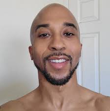 shedeursanders drops it in to @h.fanninjr for the Browns TD ⌚️ SFvsCLE