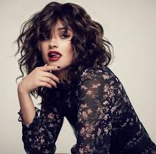 Curly hair styles with bangs look through this brief gallery of the most stylish curly hair styles with bangs that would make you look and feel special how to style: Curly Hair Bangs From Pinterest That Are Way Cool