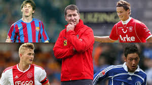 Bu tarihten beri görevde:30 eki 2017. Franco Foda Auf Benchmark Suche Spitzenspieler Aus Osterreich Fussball Sonstiges