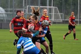 Dies führte 1988 zur einführung der deutschen meisterschaft. Frauen Berner Rugby Club