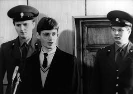 He was born in 1960s, in generation x. Moskau Kreml Pilot Mathias Rust Feiert 50 Geburtstag Express De