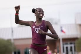 🥇 athing mu is an olympic gold medalist in the women's 800m. Athing Mu Destroys Ncaa 800m Record With 1 57 73 Watch Athletics
