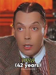 Tim Curry 2024