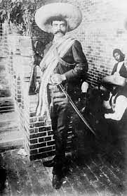Hijo de una humilde familia campesina, emiliano zapata trabajó como peón y aparcero y. Emiliano Zapata Biography History Mexican Revolution Death Facts Britannica