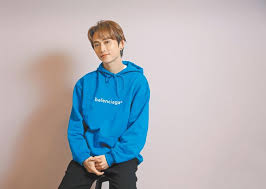 陳零九nine chen ╱ 作曲：邱鋒澤feng ze、陳零九nine chen ╱ 編曲：張暐弘hoong. é‚±é‹'æ¾¤çˆ¶æ¯ä¸å‚¬å©šæˆ€æƒ…å…å ±å‚™ å¨›æ¨‚æ–°èž ä¸­åœ‹æ™‚å ±