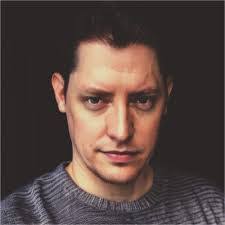 Lauren Botts's Instagram, Twitter & Facebook