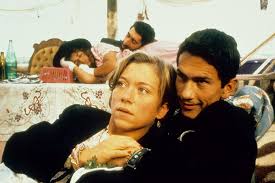 Pamacs, az apró kis lovacska eltökélt, ő is szánhúzó. Macskajaj Teljes Film Magyarul Letoltes