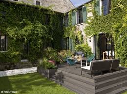 aimeriez vous avoir une maison avec jardin elle decoration jardin maison beaux jardins les plus beaux jardins