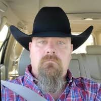 Drew Harless's Instagram, Twitter & Facebook