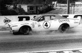 History, photo gallery and profile of porsche racing at the 24 hours of le mans from 1974 to 1981, including great period racing images. Nas Moment Nascar In Le Mans 1976 Part 2 Nascar Mcgriff Brothers Doug Mcgriff Herschel Mcgriff