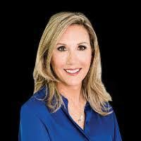 Amy Lanham's Instagram, Twitter & Facebook