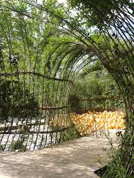 Ma Cassette Le Jardin En Images C3architectes Garden Structures Garden Screening Aquaponics