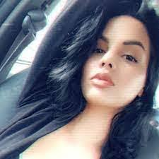 Amber Touchet's Instagram, Twitter & Facebook