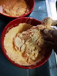 Bakar roti dalam oven atau toster, kemudian ramas. Ayah Anak Dua Ni Memang Hebat Memasak Dia Kongsi Resipi Chicken Chop Siap Ada Tipsnya Nak Bagi Lagi Sedap Keluarga