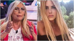 Bruno vespa intervista mara venier che racconta di come sia tornata a casa in rai e di come si sia gaffes, errori e momenti cult della carriera di mara venier. Albano In Strong Embarrassment Loredana Lecciso Very Hard Attack On Mara Venier Baritalia News Newsy Today