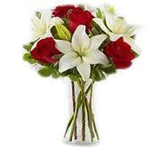 Looking for florists online that make order flower delivery a cinch? 19 Flower Next Ideas Flowers Online Flower Delivery Send Flowers