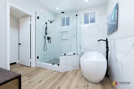 The cost of remodeling a master bathroom is upward of $9,500 while installing a new master bathroom can cost more than twice as much. 10 10 Large Bathroom Remodel Teknik Inc