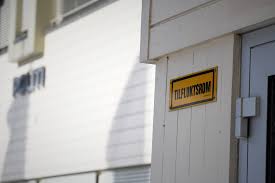 Når det blir behov for å evakuere til tilfluktsrom, vil befolkningen bli varslet. 9n8kcncww57fem