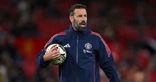 As Van Nistelrooy moves on from Manchester United, many are eager to see where he lands next. With a rich history and a respected background, other clubs will surely be interested in his coaching abilities. What will his next venture look like? His journey in football isn’t over; it’s just taking a new direction. Fans will be watching closely to see where he will make his mark next.