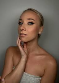 Photographer seeking models for portraiture