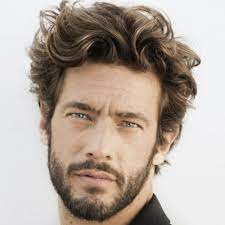 This coiled look is full of texture yet is surprisingly tidy. 40 Medium Length Hairstyles For Men To Rock The Fashionable Look Menhairstylist Com