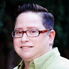 Jennifer Labus's Instagram, Twitter & Facebook