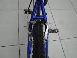 Just align all the moving parts so that the slot in them aligns with the one on the main body. How To Clean And Adjust Direct Pull Cantilever V Brakes Ifixit Repair Guide