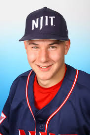 Siena Outslugs the Highlanders, 11-8