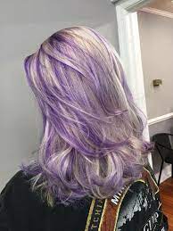 Women who want blonde and purple highlights have a few great options when it comes to styling their highlights and their hair for a unique look that is fun and is sure to attract a lot of attention. Pin On Ombre