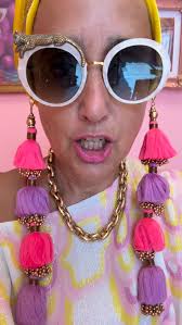 We are 🩷🩷🩷 the new candles created with @lefeustudio Scandlewood and En  Vacances !, Available @manafashionservices @manawynwood