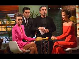 Soral, bensu, bedirhan ve ben üçümüz oyuncu hande soral, televizyonlara diriliş ertuğrulun i̇lbilge hatun'u olarak döndü. Beyaz Show Hande Soral Ve Bensu Soral Ali Ihsan Varol Esliginde Yaristilar Youtube