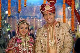 The actor made his digital debut with the ekta kapoor series and will next be seen in reality show dance deewane 3. Siddharth Shukla Height Age Death Girlfriend Wife Family Biography More Starsunfolded