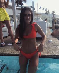 Harry maguire (whose real first name is jacob) is currently engaged to girlfriend fern hawkins. Meet Man Utd Captain Harry Maguire S Stunning Fiancee Fern Hawkins Mother To His Two Daughters