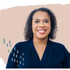 Heather Lowrey's Instagram, Twitter & Facebook