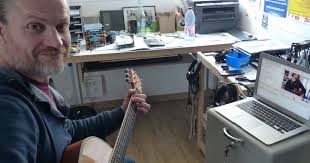 Apprieu. Fred Colin, un professeur de musique qui sait s'adapter