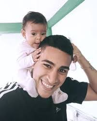 Daniel Quijada's Instagram, Twitter & Facebook