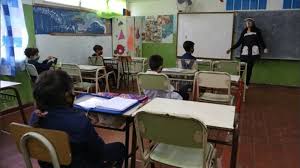 Encontrá gratis profesor particular de alemán en santa fe, leé comentarios y elegí tu profesor ideal. Santa Fe Volvera De A Poco A Las Clases Presenciales Que Pasara En Rosario Rosario3
