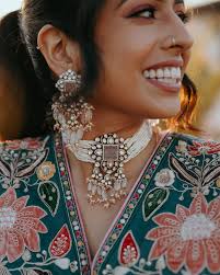 SONYA JOHN || KSHITIJ JALORI @sonziess wearing Amarah Olive Lehenga set . .  . #KshitijJalori #KJ #PeopleOfKJ