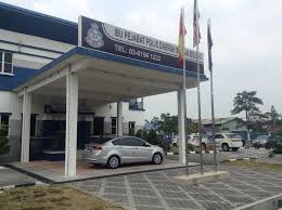 3 1/2 jln klang lama 58100 brickfields, kuala lumpur. Purse Hilang Lelaki Bangsa Cina Dan Balai Polis Nyanyian Hujan