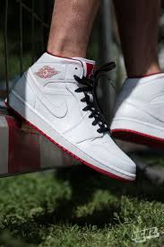 Zapatilla Jordan Air 1 Mid Gym Red Black White Lance Mountain Not Quite But Very Close The Color On These Air Jordan 1 Mid Doesn T Fade Like On The Original But Ap Air Jordans Retro Sneakers Air Jordans