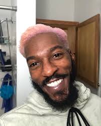 Saturday. Lets switch it up a bit. 💕 • • • Hair by : @Parys333  @333coedsalon