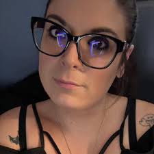 Cozy and creepy/spooky pc games? Thanks!!