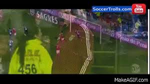 Check spelling or type a new query. Jorge Jesus Reaction After Kelvin Goal On Make A Gif